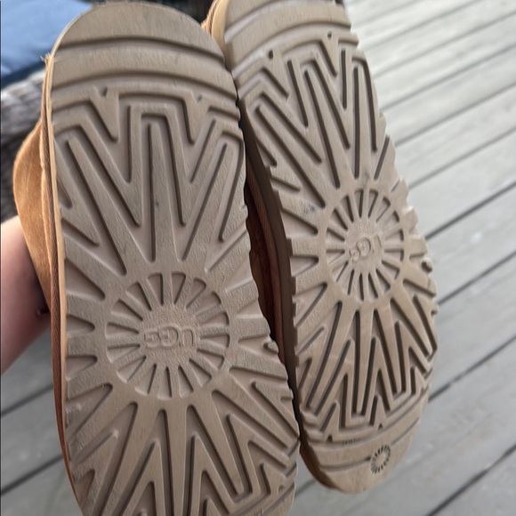 UGG | Chestnut Neumel suede tie boots size 8 - Picture 9 of 9